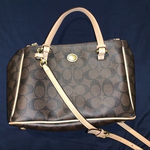 Coach Crossbody/Handbag